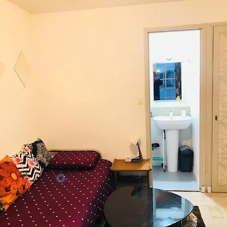 Apartament Proche Plages Juan Les Pins Petit Dans *
